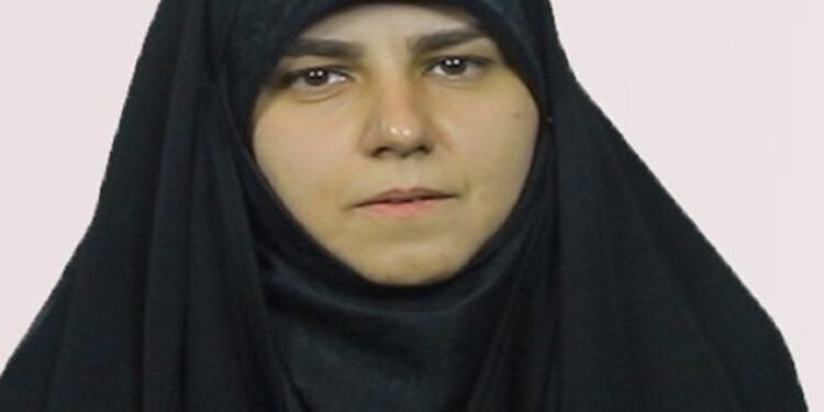 ریحانه نادری نژاد